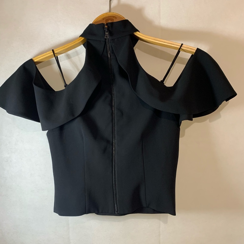 Alice + Olivia Black Cold-Shoulder Ruffle Halter Top - Picture 4 of 12